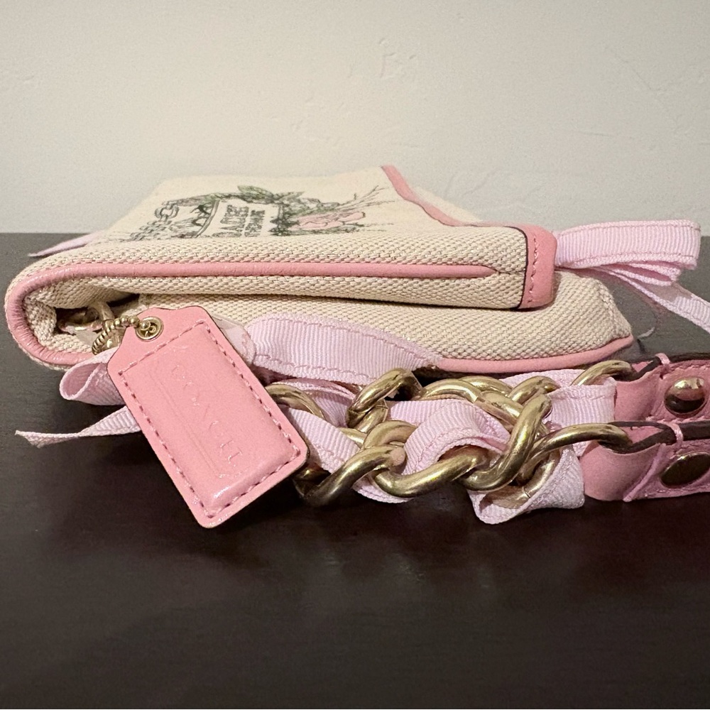Coach Floral Chain Canvas Wristlet Y2K - Picture 5 of 12